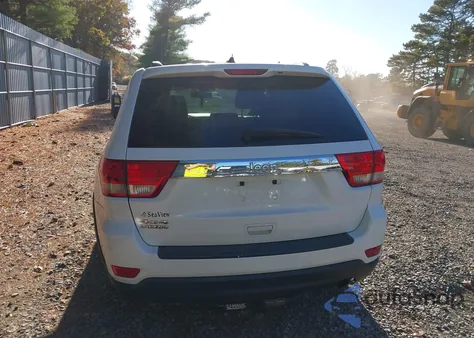 2013 Jeep Grand Cherokee Laredo from USA, damaged, VIN 1C4RJFAG8DC633529